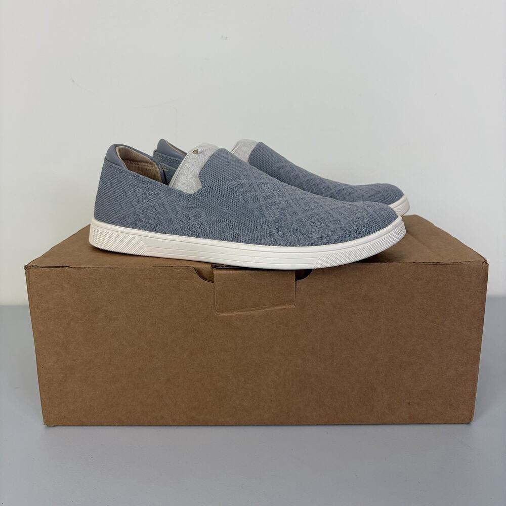 SPENCO Womens Mariner Stretch Slip On Shoes Ghost Grey Sz 6 Comfort Walking NIB